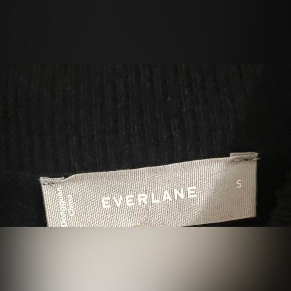 Everlane black cashmere sweater - Picture 4 of 8